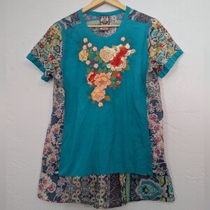 Johnny Was Floral Patchwork Lightweight Boho Hippie Cottage Artsy Teal Tunic Top